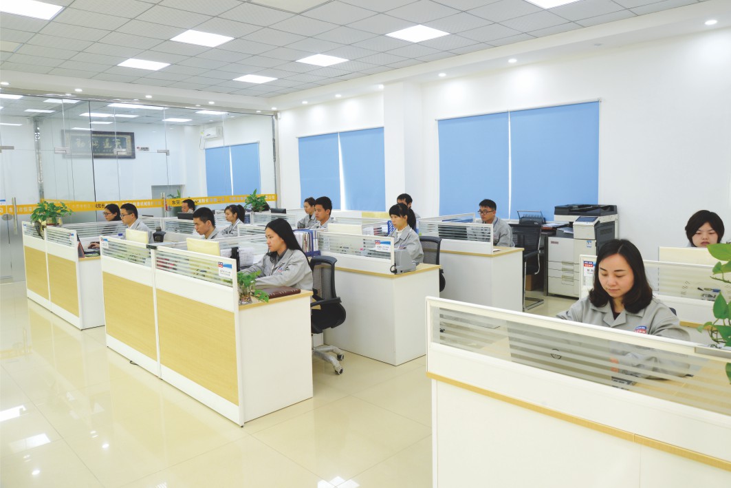 塑料除濕干燥機(jī)哪家好，怎么選
